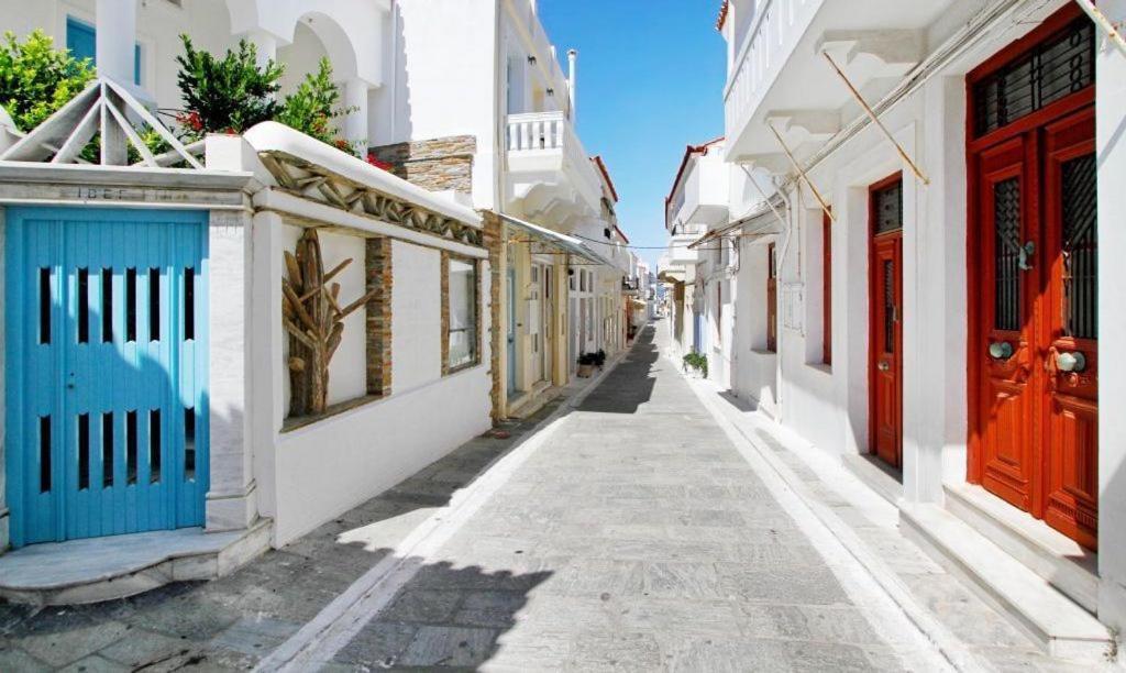 Stylish, Cozy 2-Bdr Flat In Andros Town By Explore Andros Exterior foto